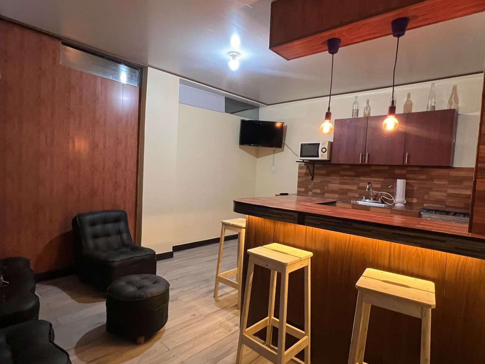 C&M Exclusive Private Rooms Quetzaltenango Exterior photo