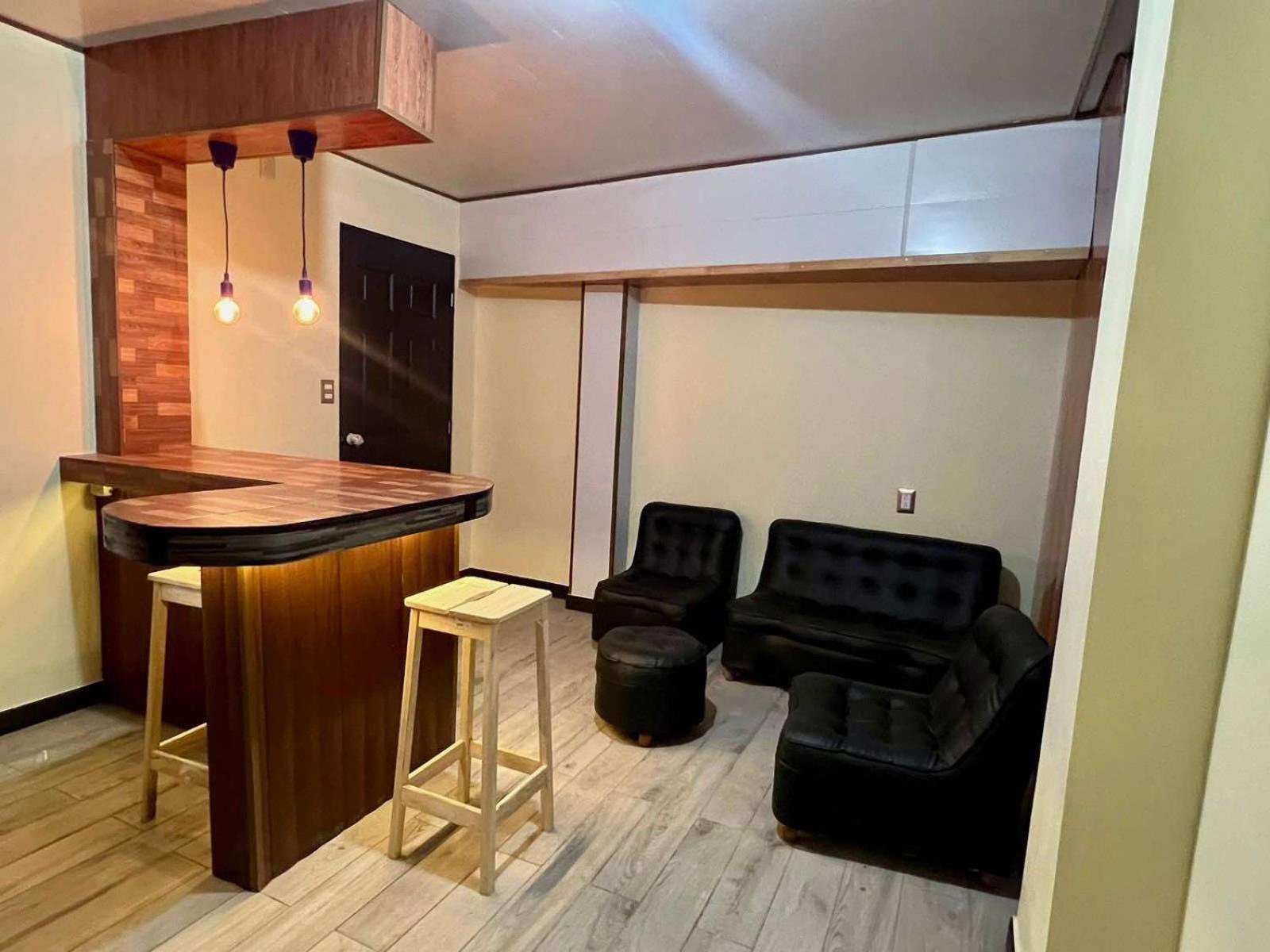 C&M Exclusive Private Rooms Quetzaltenango Exterior photo